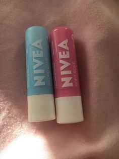 Nivea Lip Balm, Cheap Makeup, Gloss Labial, Soft Rose, Lip Balms, روتين العناية بالبشرة, Lip Moisturizer, Just Girl Things, Beauty Supply