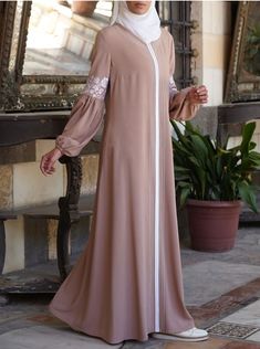 Abayas By Shukr Clothing - Hijab Blog Simple Abaya Designs Casual, Muslim Gown, Burqa Designs, Stitching Embroidery