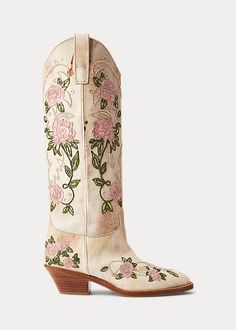 Cute Cowgirl Boots, Old Outfits, Womens Designer Boots, Cute Country Outfits, Western Riding, Embroidered Velvet, Embellished Denim, Fashion Aesthetics, Tall Boot