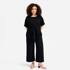 The Japanese GoWeave Short-Sleeve Jumpsuit Black – Everlane Work Wear Spring, Denim Coverall, Coverall Jumpsuit, Cotton Jumpsuit, Short Sleeve Jumpsuits, Jumpsuit With Sleeves, Sleeveless Jumpsuits, Wide Legs, Tee Dress