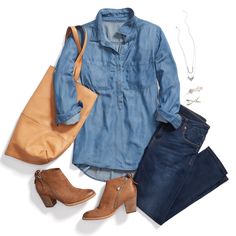 Dread denim-on-denim? Don’t! It’s the easiest wash & wear version of the monochrome trend. Plus, it’s sooo chic. See how to wear it on the blog. Chilling Outfits, Demin Outfit, Dark Denim Shirt, Breast Reduction, Jeans Shirt, Chambray Top