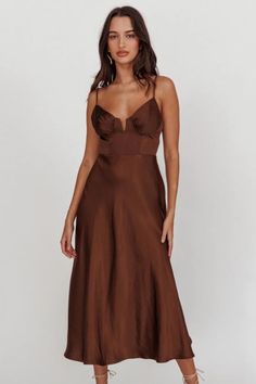 Cute Midi Dress, Brown Formal Dress, Brown Wedding Dress, Brown Satin Dress, Midi Dress Brown, Yellow Bridesmaid Dresses, Purple Bridesmaids, Yellow Bridesmaids, Red Bridesmaids