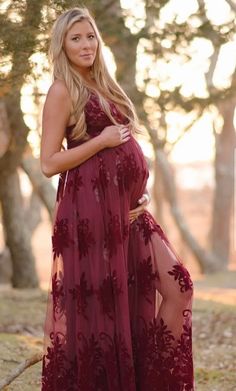 FLORAL FLOCKED MESH MAXI GOWN Beautiful Dress For Wedding, Photo Shoot Or Any Other Occasion This is non maternity dress that fits maternity and could be worn during and after pregnancy. Color: Burgundy Adjustable spaghetti straps Fully lined Double slits V neckline -Back invisible zipper You may order one size up from your regular size but check with the measurements for the best fit. Under chest (band on the dress around): S 28”, M 30”, L 32”, XL 34”, 1XL 36”, 2XL 38” Chest: S 32”, M 34”, L 36 Fall Maternity Dresses For Photoshoot, Maroon Maternity Dress Photography, Maroon Maternity Dress, Spring Maternity Photography, Maternity Formal Dress, Beautiful Dress For Wedding, Burgundy Maternity Dress, Gender Reveal Dress, Boho Maternity Dress