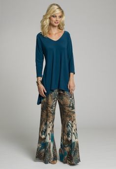 Dressy Pants - Animal Print Palazzo Pant from Camille La Vie and Group USA Palazzo Pants Outfit, Bohemian Wear, Printed Palazzo Pants, Dresses Online Shopping, Clothes Black, Older Women Fashion, Dressy Pants, Denim And Lace, Dress Clothes