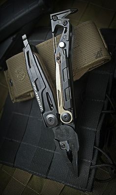 Leatherman••MUT Leatherman Tool, Doomsday Prepping, Multi Tools, Book Stand, Military Gear, Cool Gear