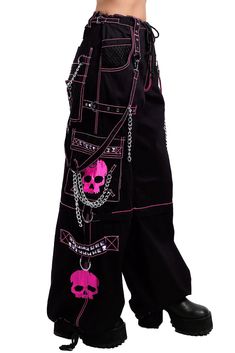 Punk Essentials, Pants Into Shorts, Skull Pants, Goth Pants, Street Goth, Silver Chains