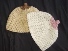 Funny Parent Gifts Maternity White Crochet Boob Beanie Newborn Baby Hat Bralette Pattern, Newborn Beanie, Baby Cocoon, Newborn Baby Hats, Best Baby Shower Gifts, Nursing Cap, Crafts To Make And Sell, Crochet Baby Hats, Baby Costumes