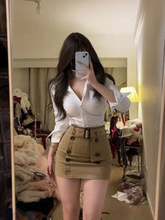 Elegant Mini Skirt, Spring Korean Fashion, Early 2000s Style, Cottagecore Outfits, 2000s Outfits, Middle Age Fashion, Fashion Suits, Y2k Outfits, Skirt Sets