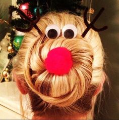 Christmas Party Hair - Great way to do something special for Christmas haha ugly Christmas sweater! Ugly Christmas Sweater Party, Navidad Diy, Ugly Sweater Party, Holiday Hairstyles