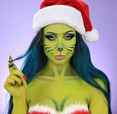 Christmas Dress Up Ideas, Xmas Makeup Looks, Sfx Halloween Makeup, Martha May, Kawaii Spooky, Christmas Makeup Tutorial, Halloween Makeup Sfx