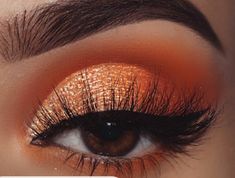 Orange Eyeshadow Looks, Mekap Mata, Orange Eyeshadow, Halloween Eye Makeup, Makeup News