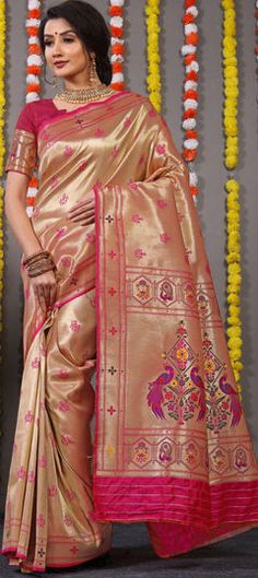 Pink and Majenta color Saree in Art Silk, Silk fabric with Weaving, Zari work Saree For Engagement, Pure Georgette Sarees, South Silk Sarees, Paithani Saree, Raw Silk Saree, Wedding Saree, Zari Work, Organza Saree, Work Sarees