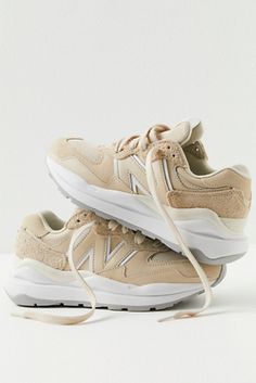 New Balance 57/40 Sneakers | Free People Best Shoes For Travel, Traveling Europe, Fit Ideas, Fall Fits, Only Shoes, Platform Sneaker, Dream Jewelry