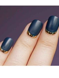 Matte navy. Reminds me of a vase I have seen in an art gallery. Simple and sophisticated. Reverse French Manicure, Moon Manicure, Crazy Nail Art, Moon Nails, Her Nails, Crazy Nails, Nailed It, Beauty Nail, Nail Arts