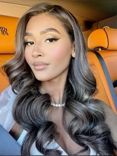 Not only is this style beautiful, but it’s also achievable! See how you can get this stunning look using SL Raw Hair Extensions. Easily transform your hair with 1 set of 18-inch Executive Curly I-tip bundles. Highlight a few strands to add color dimension. Click 🔗 to shop the look and elevate your style today. Don’t forget to save this pin 📌 #MicrolinkHairExtensions #WavyHair #TousledHairstyle #HairGoals #HairExtensions #BeautyTips Curls For Black Hair, Glam Hairstyles For Long Hair Wedding, Side Part Hair Curled, Formal Hairstyles Side Part, Wedding Maid Of Honor Hairstyles, Side Part And Curls, Side Part Curled Hairstyles, Side Part With Waves, Old Hollywood Prom Hair