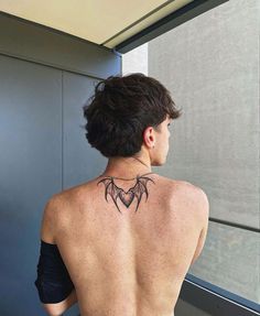 Upper Back Tattoos For Guys, Back Tattoos For Guys Upper, Camera Tattoo Design, Roman Hairstyles, Tattoo Ideas Males, Small Back Tattoos, Scandinavian Tattoo, Masculine Tattoos, Upper Back Tattoos