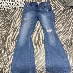 Size 28 Which Is A 7 But Could Even Fit A 5. Never Worn Length Was Too Short For Me. Boot Jeans, Jeans Ripped, Boot Cut Jeans, Altar'd State, Cut Jeans, Too Short, Jeans Color, Shoe Style, Boot Cut