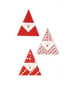 easy origami santa's hats for kids to make