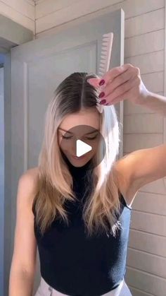 Easy Braided Hairstyles Half Up, Easy Hair Styles To Do On Yourself For Beginners, Cute Hairstyles Thinner Hair, Family Pictures Hairstyles Mom, Odd Hairstyles, Hair Hacks Hairstyles Easy, Braided Hairstyles For Medium Length Hair, Bread Hairstyles