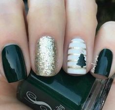 Holiday Manicure, Christmas Nail Ideas, Christmas Tree Nails, Art Stencils, Unghie Nail Art, Christmas Manicure, Tree Nails, Nail Colors Winter, Christmas Gel Nails