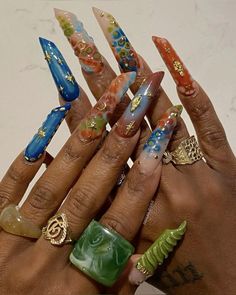 Saweetie Nails, Lipstick Nails Design, Lipstick Nails, Weak Nails, Grunge Nails