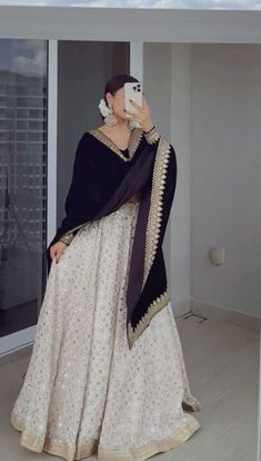 Lengha Choli, Desi Fashion Casual, Fancy Dresses Long, Traditional Indian Outfits, Indian Lehenga