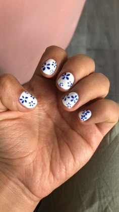 Designs For Super Short Nails, Super Short Summer Nails, Trip Nails, Nails Inspiration Short, Really Short Nails, Blue Gel Nails, Natural Nail Art, Tropical Nails, Super Cute Nails