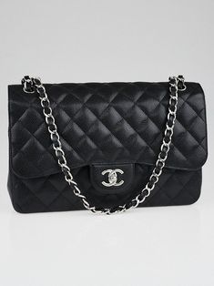 Chanel Handbags Black, Chanel Classic Flap Bag, Hand Bags For Women, Ladies Bags, Classic Flap Bag, Fashion Diva, Burberry Handbags