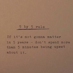 an old typewriter with the words 5 by 5 rules written on it's paper