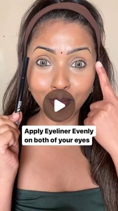 144K likes, 599 comments - diptisenthil on May 17, 2024: "Try this to apply Identical eyeliner on both eyes✌🏾 Follow me @diptisenthil for easy makeup tips✨ @nyxcosmetics epic liner . . . . . . #ultabeauty #brownskingirls #makeupforbrownwomen #nycblogger #newyorkmakeupartist #makeuphacks #indianmakeupartist #makeuptutorial #indianwedding #brownskinlipstick #njmakeupartist #kareenakapoor #makeuptransformation #brownskinmakeup #bollywood #glow". Indian Eyeliner Look, Easiest Way To Do Winged Eyeliner, Easy Way To Apply Eyeliner, Easy Winged Eyeliner For Beginners, Eyeliner Hacks For Beginners, Easy Eyeliner Tutorial, Cat Eyeliner Tutorial, Eyeliner Under Eye