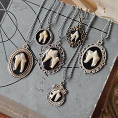 Creepy Cute Jewelry, Teeth Necklace, Creepy Jewelry, Tooth Jewellery, Tooth Jewelry, Animal Teeth, Tooth Necklace, Bone Pendant