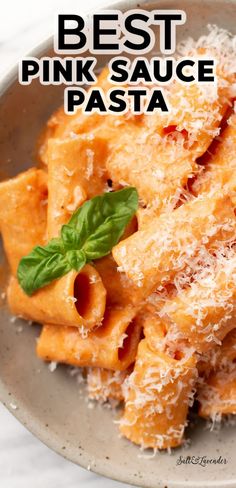 a bowl of rigatoni in sauce with text overlay that reads best pink sauce pasta Pink Sauce Pasta Recipe, Rose Sauce Recipe, Quick Pasta Sauce, Pasta Sauce Recipes Tomato, Pink Sauce Pasta, Pink Pasta, Rose Pasta, Creamy Spaghetti, Easy Pasta Sauce