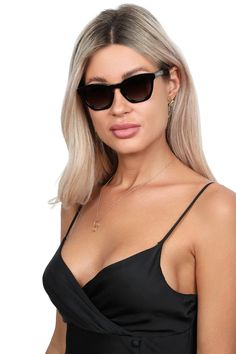 $139.63 BURBERRY Sunglasses BE 4367 39808G Yvette Black Grey Gradient Luxury Store, Eyewear Sunglasses, Black Grey, Cat Eye Sunglasses