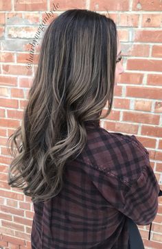 Brunette balayage #brunette #balayage #longhair #curls #darkhair #hair #highlights Hair Highlights Brunette, Highlights Brunette, Balayage Hair Blonde Long, Mahogany Hair, Mushroom Hair, Long Hair Trends, Hair Color Options, Brunette Balayage