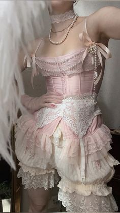 Marie-Antoinette aesthetic style outfit inspo pink lace corset peachy bloomers bows and pearls pearlcore maximalist style layering clothes dollette coquette Bows And Pearls, Outfit Inspo Pink, Pink Lace Corset, Layering Clothes, Rococo Fashion, Maximalist Style, Dresses Style, Fantasy Fashion, Marie Antoinette