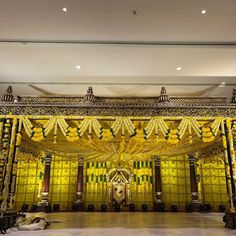 Telugu Wedding Mandap, Saree Function, Half Saree Function, Wedding Stage Design, Telugu Wedding