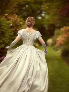 1800s Aesthetic, Fotografi Vintage, Historical Women, Victorian Women, Fairytale Dress