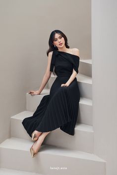 Elegant Attire, Black Off Shoulder, Sleeveless Long Dress, Elegant Dresses For Women, Pleated Midi Dress, Cocktail Party Dress, Mid Length Dresses