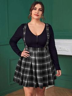 SHEIN Plus Plaid Tartan Suspender Skirt | SHEIN USA Suspenders For Women Skirt, Suspenders Skirt Outfits, Suspenders Skirt, Suspenders For Women, Look Plus Size, Tartan Skirt, Summer Plus Size, Suspender Skirt