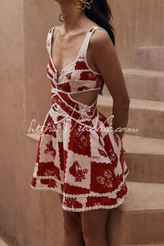 Pear Blossom, Weave Style, Fashion Baby, Dress Set, Red Mini Dress, Lace Up Heels, Sleeveless Mini Dress, Floral Mini Dress, Geometric Patterns