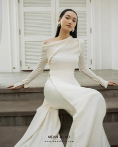 MEAN BLVD on Instagram: “#NEWIN| HUE AO DAI Hue Ao Dai is an elegant opening for our collection. From the fancy material to asymmetrical collar details with…” Ao Dai Design, Traditional Pants, Modern Bridal Dress, Asymmetrical Collar, Collar Details, Elegant Outfit Classy, Mean Blvd, Long Sleeve Wedding Dress Lace, Evening Outfits