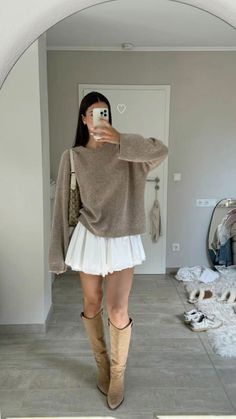 White Skirt Outfits, Mode Zara, Cozy Fall Outfits, Rock Outfit, 가을 패션, Mode Inspiration