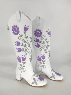 This is handmade genuine leather custom made women's boots.  Made with natural leather.  Every size available.  Custom made. If you need wider calf size, different colour, different shape, length, embroidery pattern etc. Please contact with us.  There is heel  2.2 inches, 5 cm. ( If you want have lower heel please messages us ). Boots height is apx. 18 inches 46 cm. ( If need higher or shorter please let us know ). There is round toe. ( If you want it with pointy toe please message us ). We have Style Tall Boots, Space Cowgirl Costume, Gum Boot, Embroidery Boots, Custom Cowboy Boots, Festival Boots, Comfy Boots, Everyday Boots, Comfy Boot