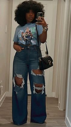 Outside Concert Outfit Spring, 50 Year Old Black Women Fashion, Summer Tom Boy Femme, Grown Woman Outfits Casual, Cute Simple Outfits Black Women, Essence Festival Outfits, Movie Date Outfit Black Women, R B Concert Outfit Night, Causal Outfits For Women Summer