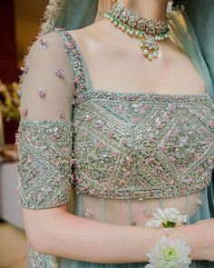 Netted Blouse Designs, Fest Outfits, Latest Model Blouse Designs, Lehenga Blouse Designs, Net Blouses, Blouse Design Images, Wedding Blouse Designs, Outfits Dress