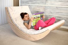 Floor Rocking Chair, Diy Rocking Chair, Diy Toilet Paper Holder, Diy Gutters, Wooden Rocking Chair, Rocking Chair Plans, Rock Bed, Diy Bunk Bed, Kids Rocking Chair