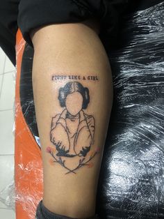 Star Wars Tattoo Leia, Princess Leia Tattoo Minimalist, Leia Tattoo, Princess Leia Tattoo, Up Tattoo Ideas, Pin Up Tattoo, Anatomy Tattoo, Feminist Tattoo, Nerd Tattoo