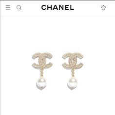 Metal, Glass Pearls, Resin & Strass Gold, Pearly White & Crystal Ref. A86506 Y09902 Z2953 Chanel Pearl, Chanel Pearls, Chanel Jewelry, White Crystal, Earrings Color, Pearl Drop Earrings, Pearl Drop, Jewelry Earrings, Chanel