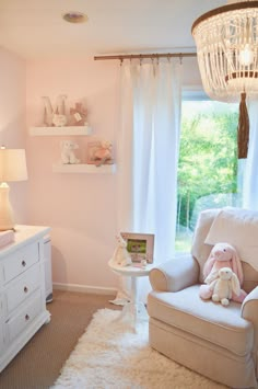 Pink White Nursery Ideas, Comfy Nursery Ideas, Light Blush Nursery, Light Pink And Neutral Nursery, Baby Pink Toddler Room, White Nursery With Pink Accents, Pink Beige Nursery, Small Pink Nursery, Neutral Pink Nursery Ideas