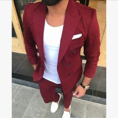 Maroon Blazer Outfit Men, Stylish Outfits Men, Maroon Blazer Outfit, Looks Adidas, Maroon Blazer, Prom Dinner, Dresses For Men